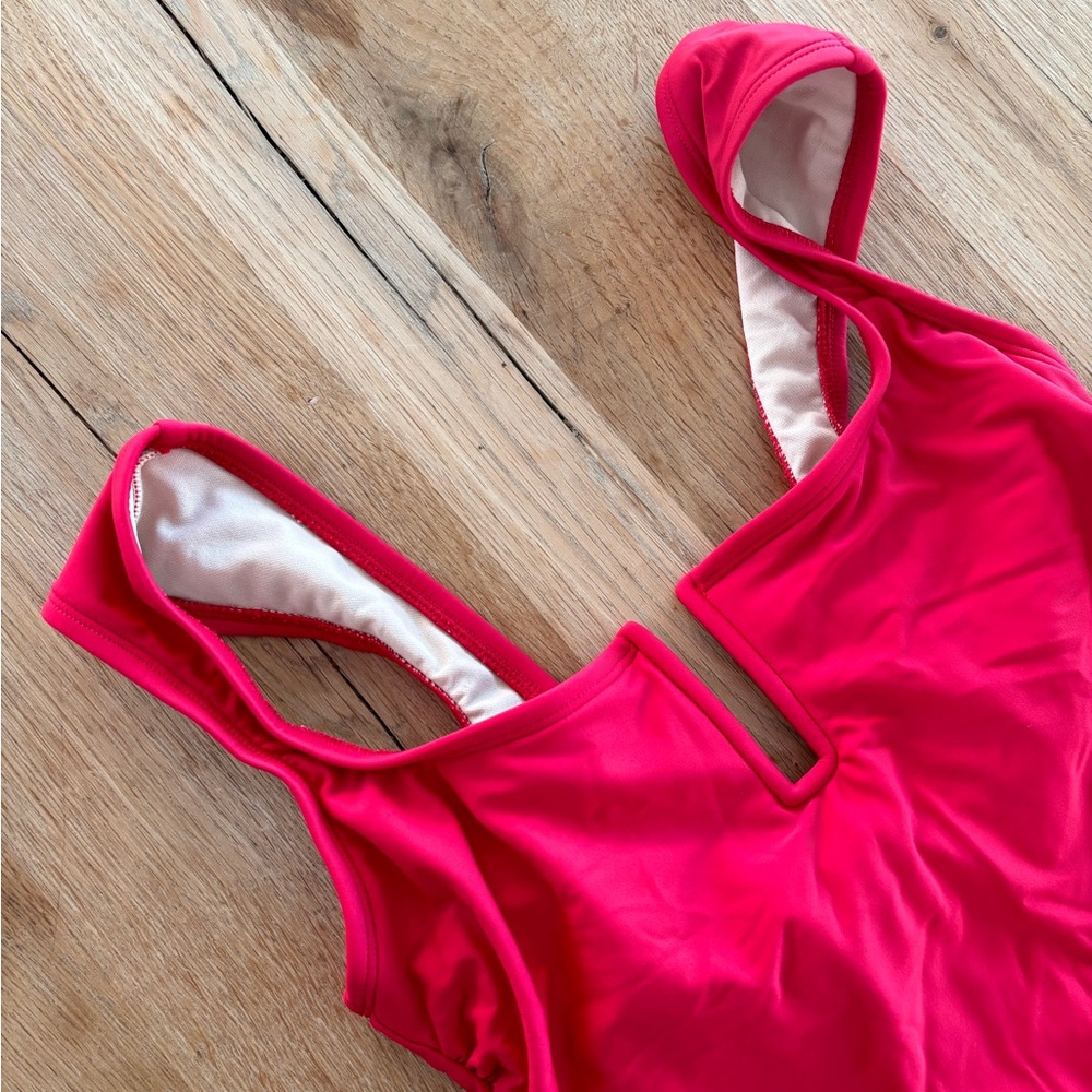 One Piece Swimsuit - Kona Sol Red